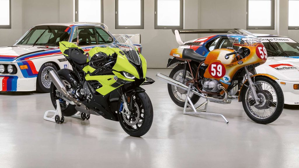 BMW M 1000 RR e M RR 50 anos M