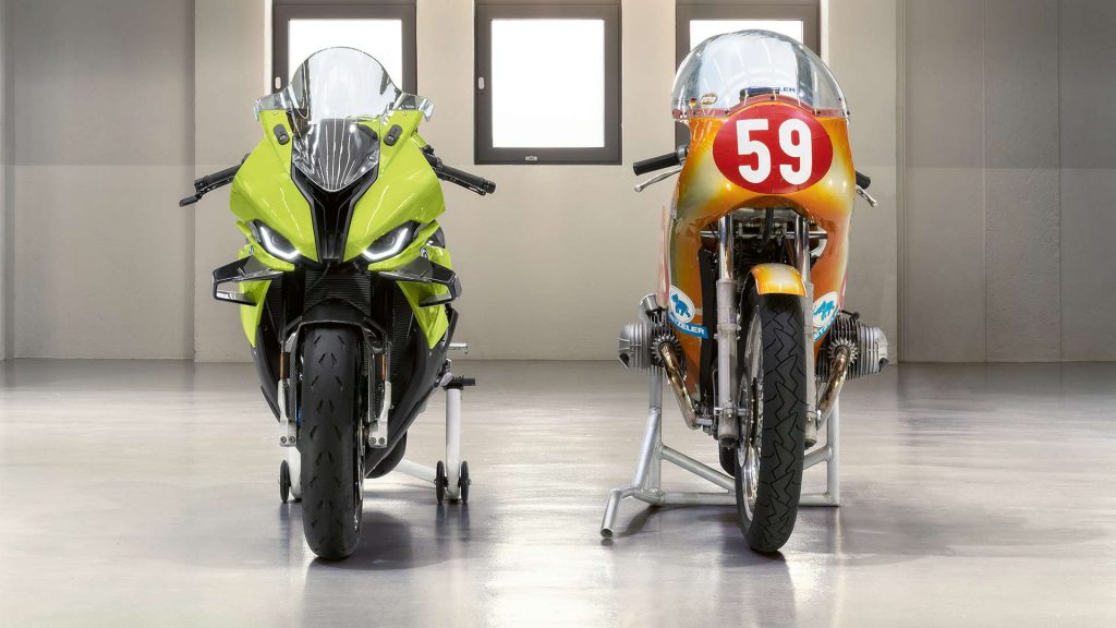 BMW M 1000 RR e M RR 50 anos M