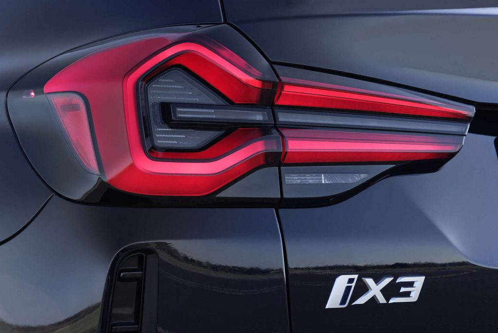 BMW iX3 M Sport